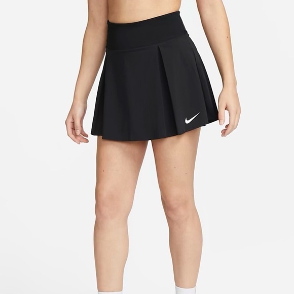 Nike Dri-Fit Advantage Pleated Golf Tennis Shorts Women Size Large in Black - Picture 11 of 11